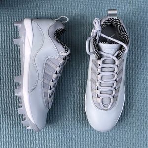 jordan 11 baseball cleats metal